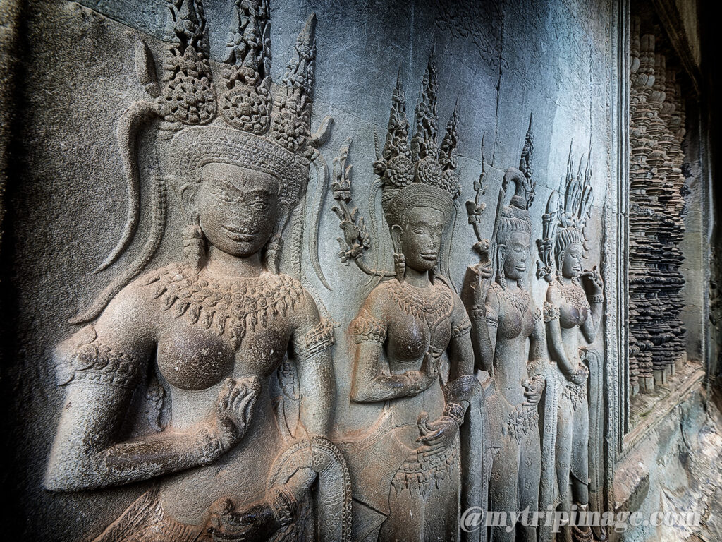 Devatas at Angkor Wat (3)