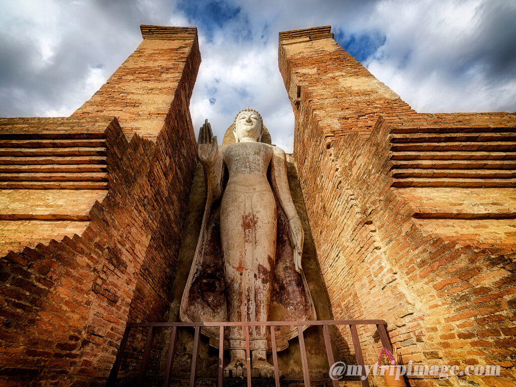 Wat Mahathat in Sukhothai P.1 (2)