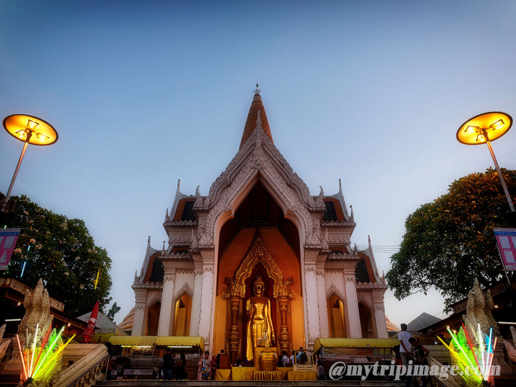 Wat Phra Pathom Chedi (8)