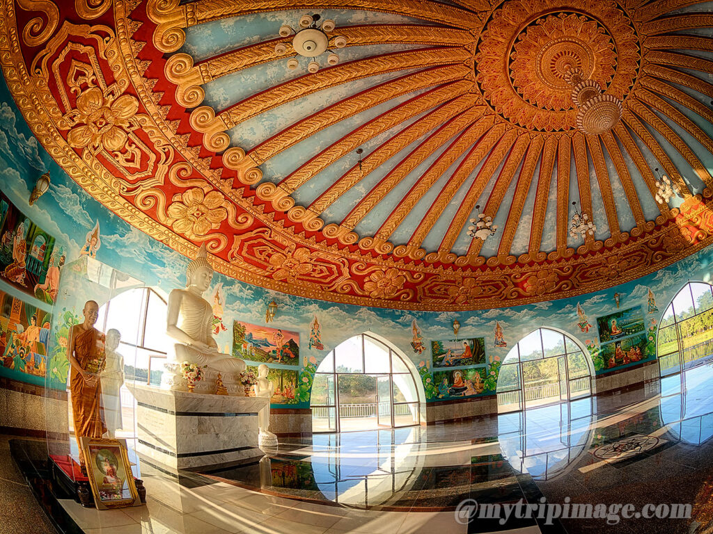 Wat Santi Wanaram (4)