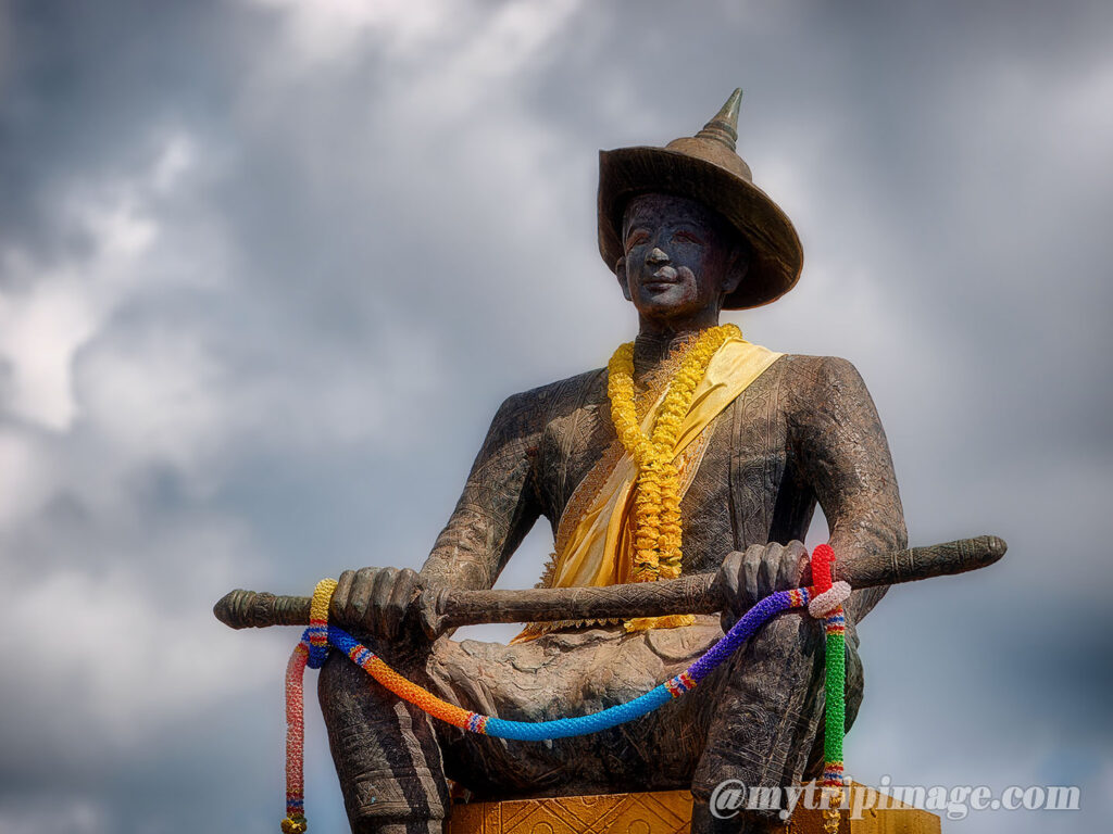 Pha That Luang (9)