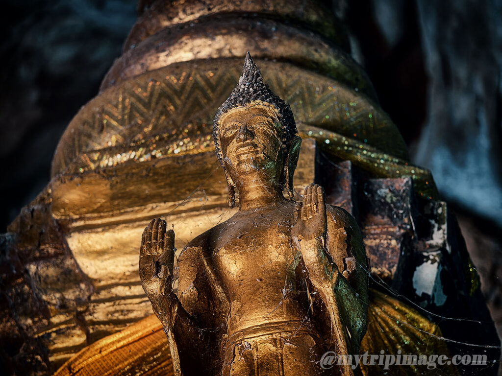 Lower Cave of Pak Ou Caves (4)