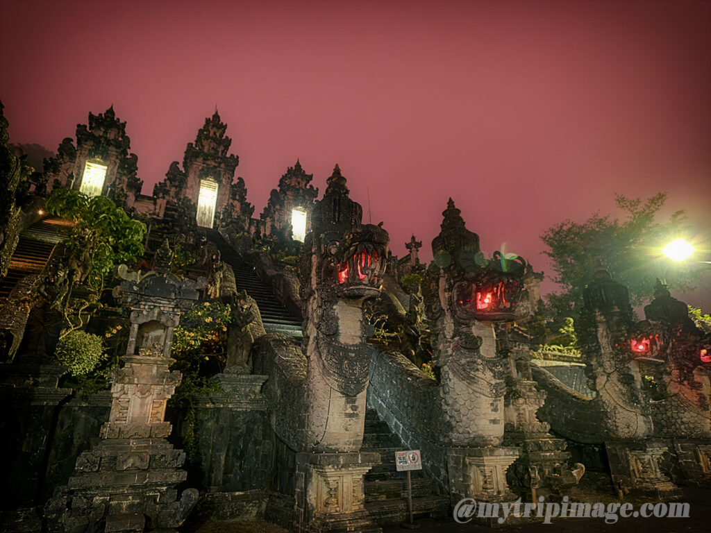 Lempuyang Temple (8)